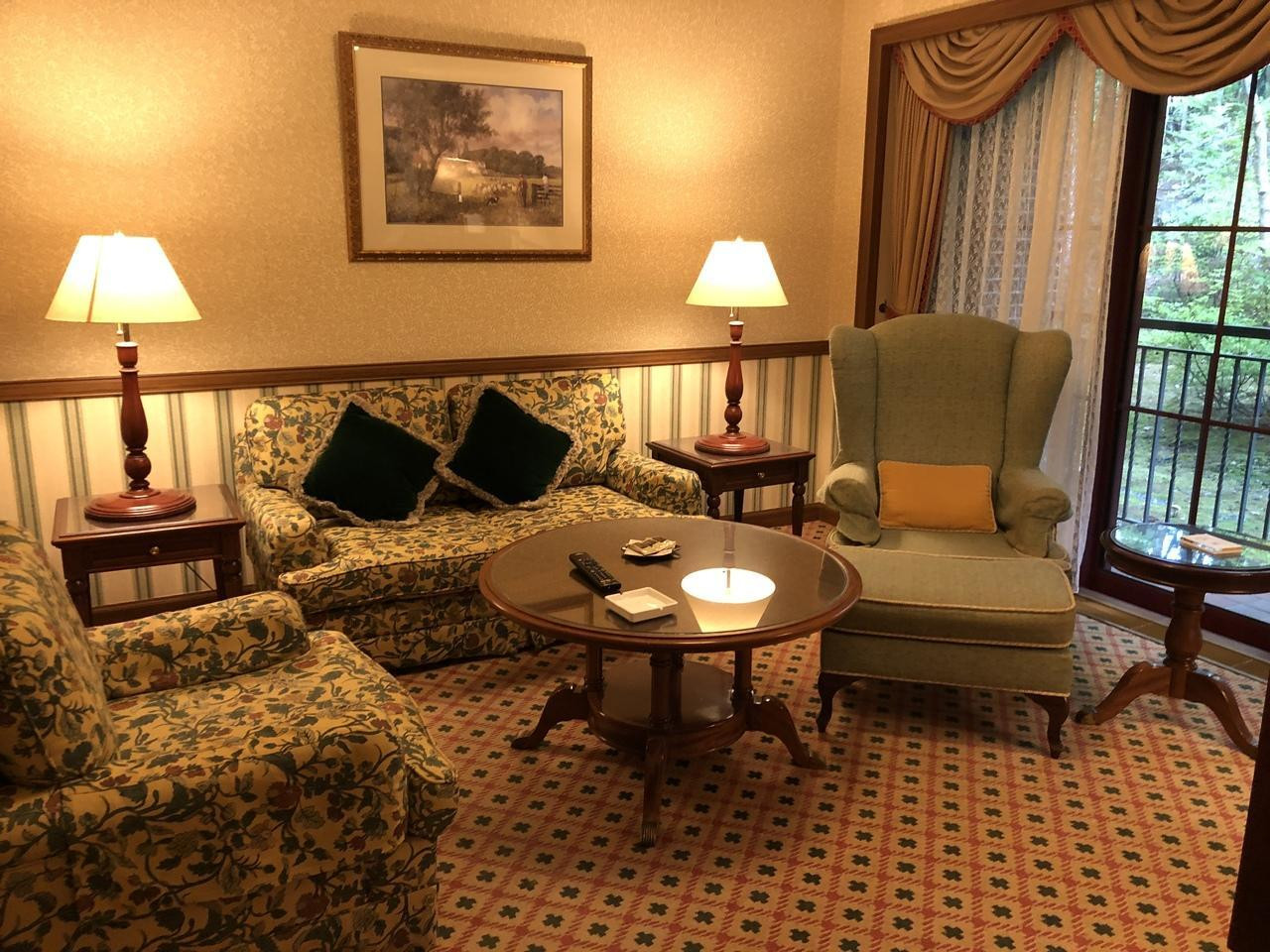 英国風のお屋敷でせわしなさを忘れて「エクシブ蓼科」3123305