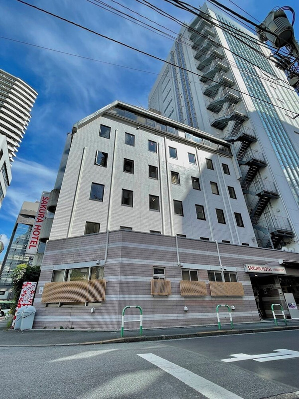 施設の正面