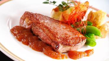 食事・飲み物 / 8