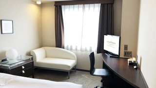 スタジオ ダブルベッド 1 台