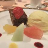 レストラン八間蔵（レストランハチケングラ）