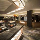 ビュッフェ会場② / 4