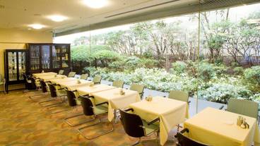 コーヒーショップ / 8