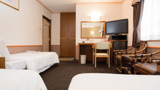 トリプルルーム ベッド (複数台) 禁煙