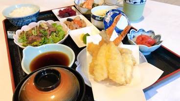 食事・飲み物 / 1