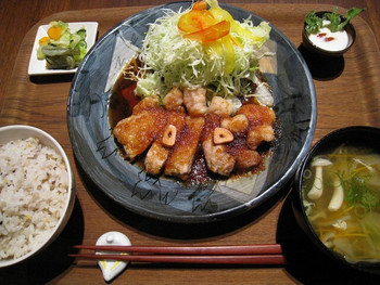 「ぽくぽく」料理 914233 ＜ジューシー トンテキのセット＞　ご飯がすすみます！