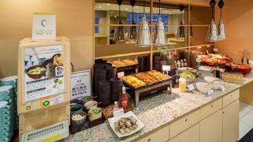 朝食ビュッフェ / 32