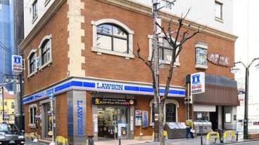 ショッピングモール / 1