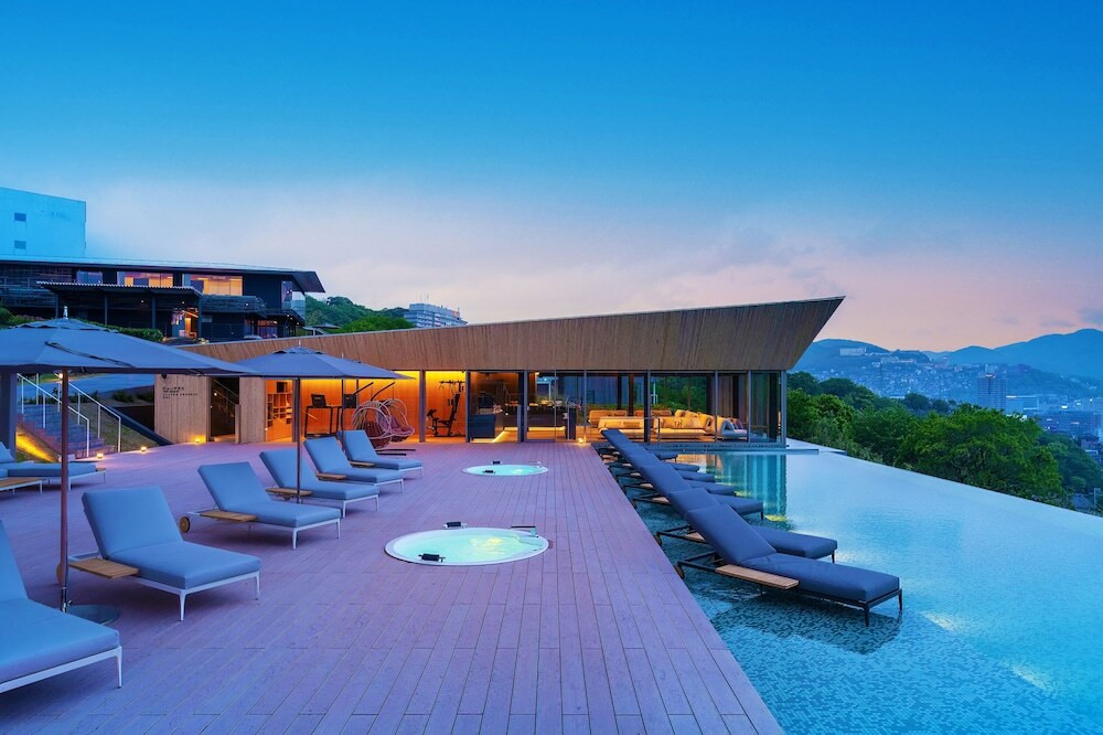 インフィニティ プール