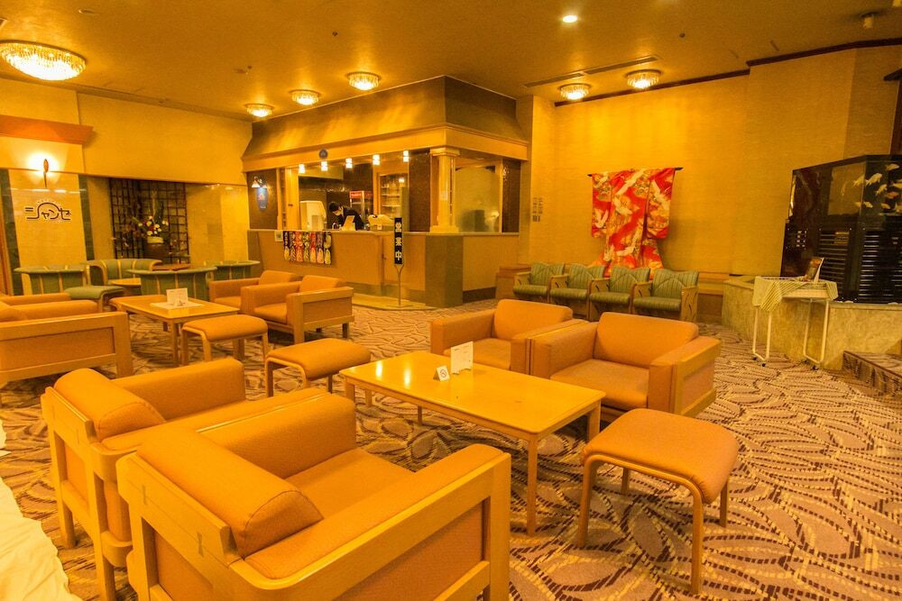 ロビーラウンジ