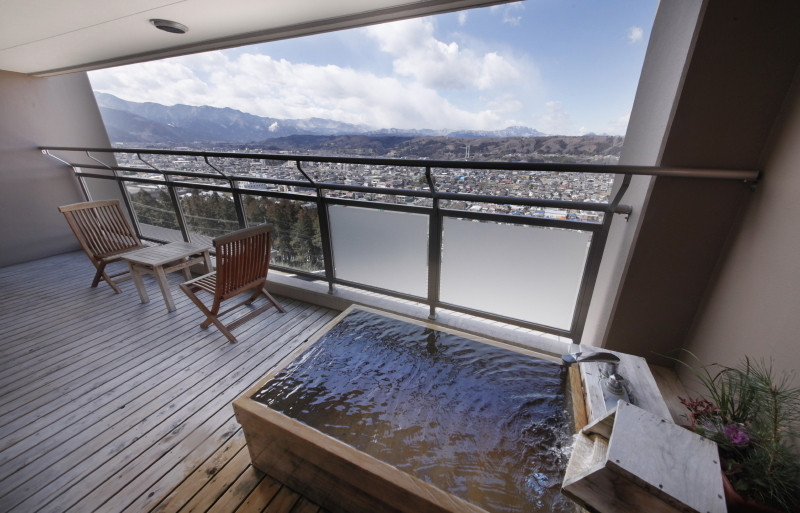 直営農園の新鮮野菜と絶景を楽しむカジュアルリゾート4003524