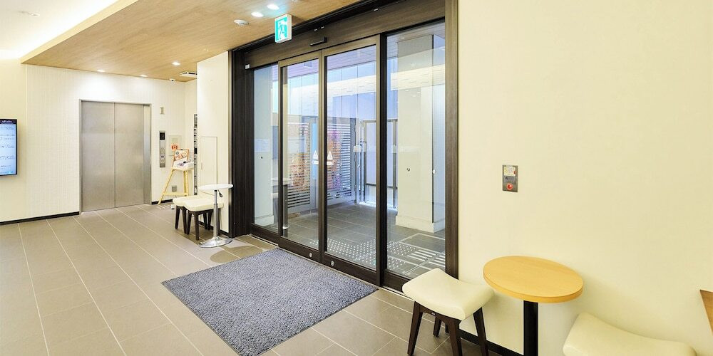 内部エントランス