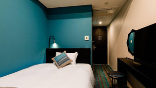 スタンダード ルーム ダブルベッド 1 台 禁煙 (Small Room)
