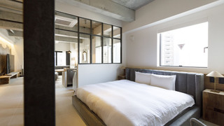 メイ ペントハウス