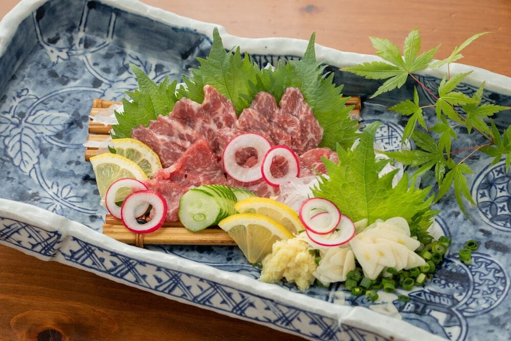 旅館のお食事処