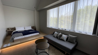 204 (禁煙)ペントハウスダブル&ソファーベッド(シャワーのみ)