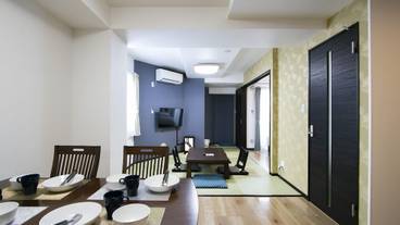 客室内のダイニングエリア / 34