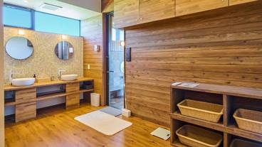 施設内の設備 / 15