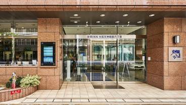 施設の入り口 / 6