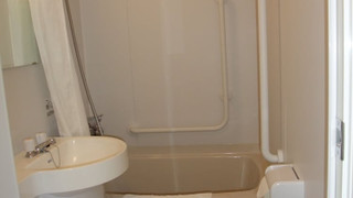 禁煙セミダブルルームC