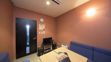 カラオケ ルーム / 17