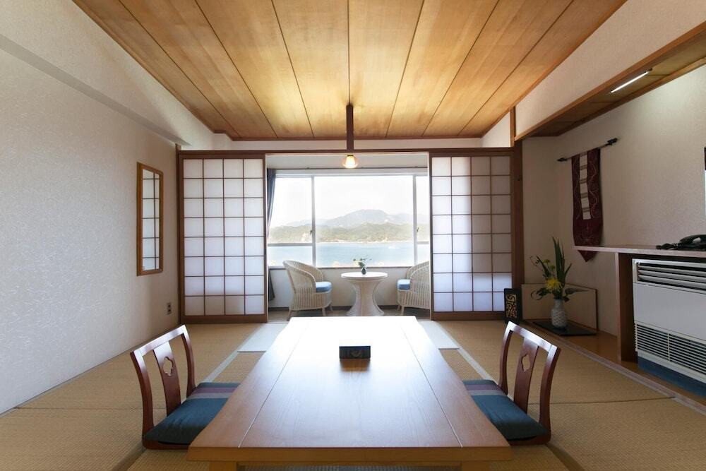 リビングルーム