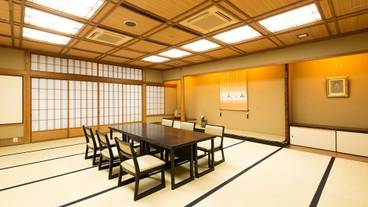 ボールルーム / 8