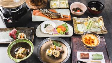 食事・飲み物 / 1