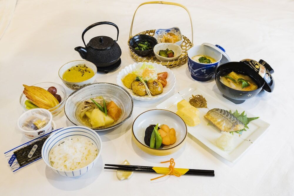 朝食