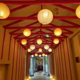 美術館のようなロビーで
チェックイン / 2