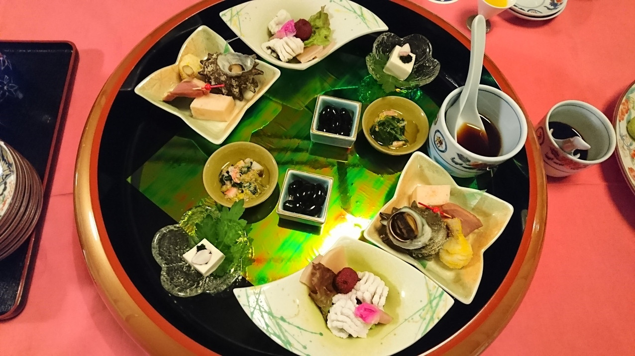 「にっしょうかん 別邸 紅葉亭」 料理 196355037 御通し、口取り、酢物、蜜煮