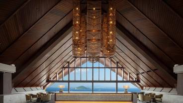 内部エントランス / 2