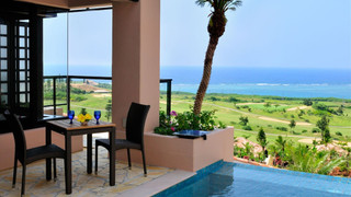 プールヴィララグーンスイート 禁煙