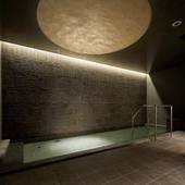 ホテルアマネク金沢（石川県 ビジネスホテル）：宿泊者専用の大浴場。月灯りを模したデザインが落ち着く癒しの空間
●利用時間：15～24時、翌6～9時 / 4