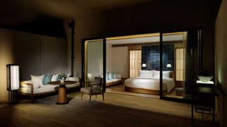 プールサイドテラスルームキング