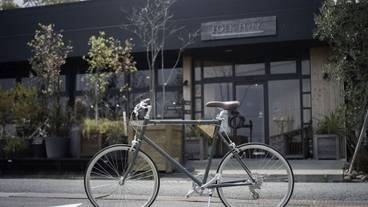 施設の入り口 / 11