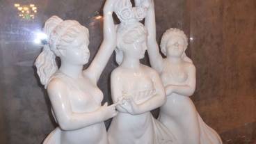 館内のインテリア① / 12