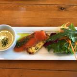 Cafe Restaurant 椎の木とイノシシ（カフェレストランシイノキトイノシシ）