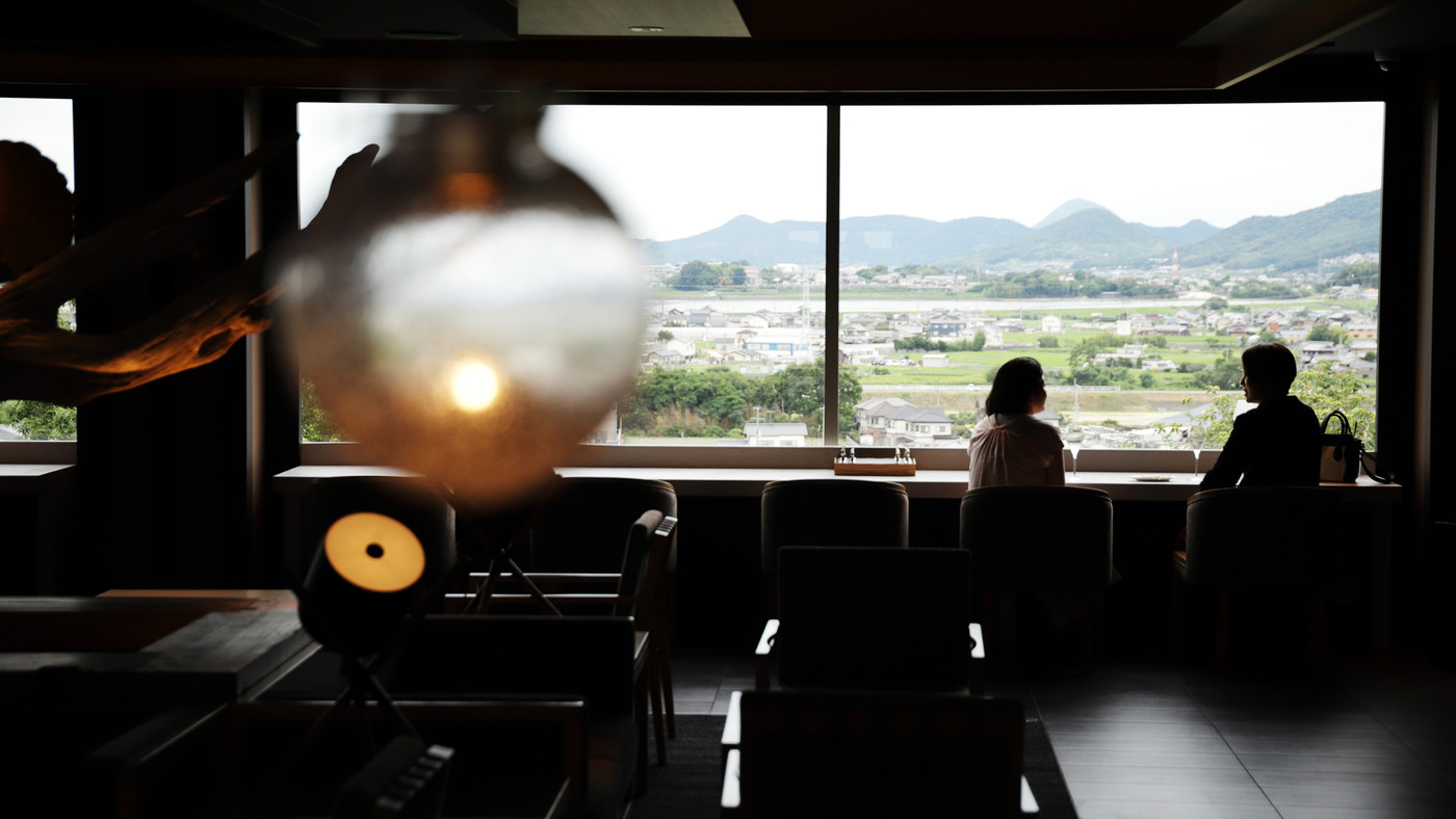 非日常感たっぷりの高級ホテルに泊まろう3560805