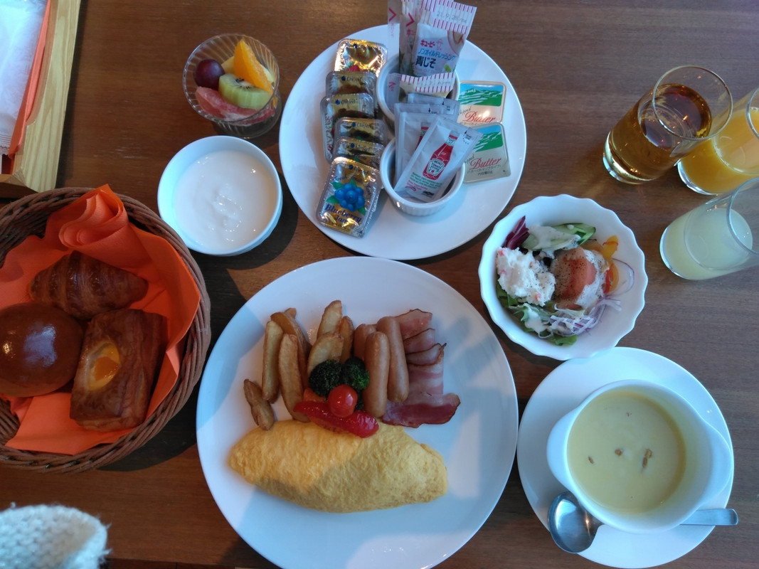 朝食は「アメリカンブラックファスト」でした。