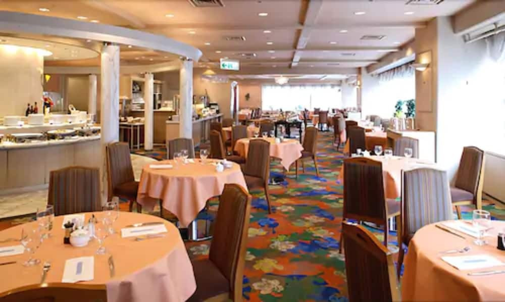 レストラン「ル クレール」 店内イメージ