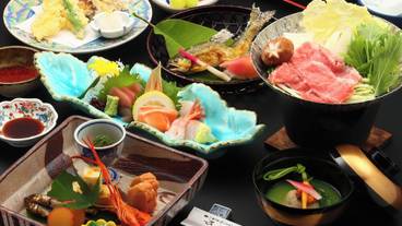 食事・飲み物 / 26