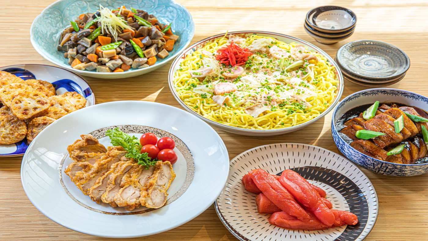 九州各地のグルメを味わえる朝食とレトロな大浴場が人気4046256