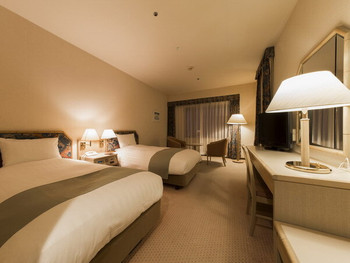 フレンチか和食、好きな方を召し上がれ!3384761