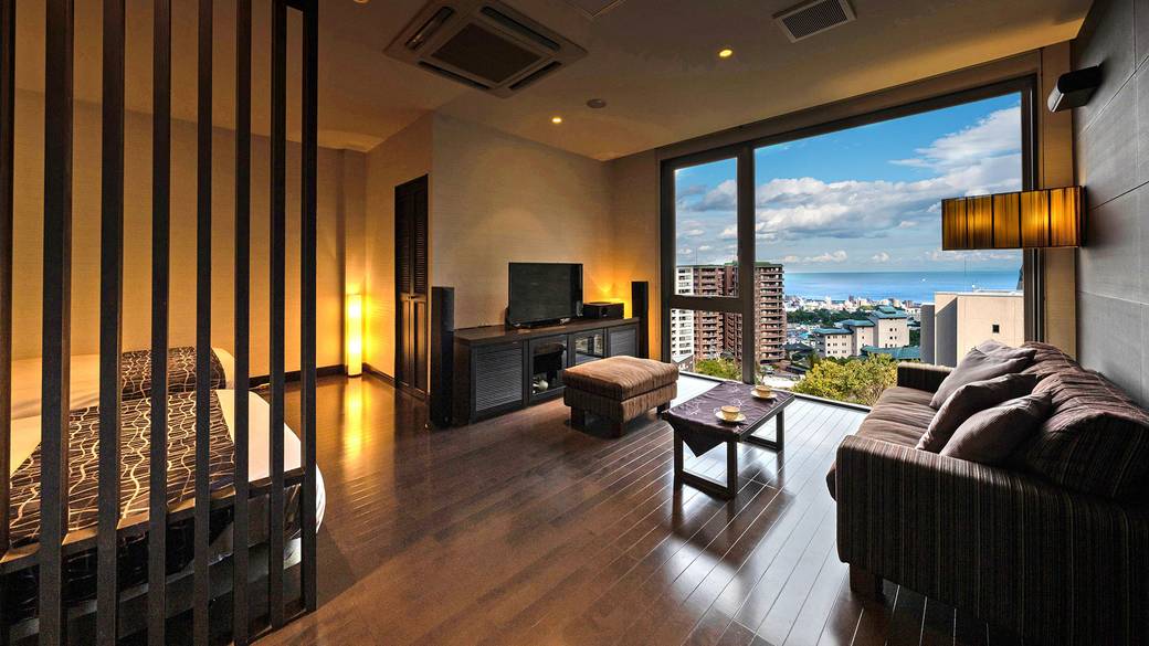 新館 月ノ想／初音 / 1