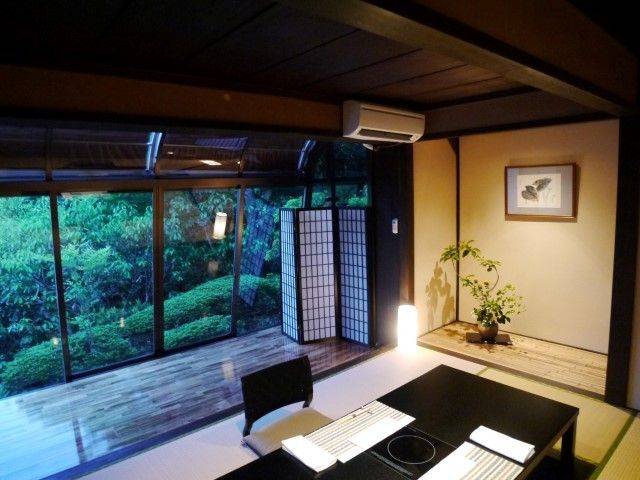 伊豆の優しい味が
染みわたる朝食 / 1