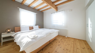 2ベッドルーム+1スタディオベッドルーム デラックスコテージ (連泊限定)