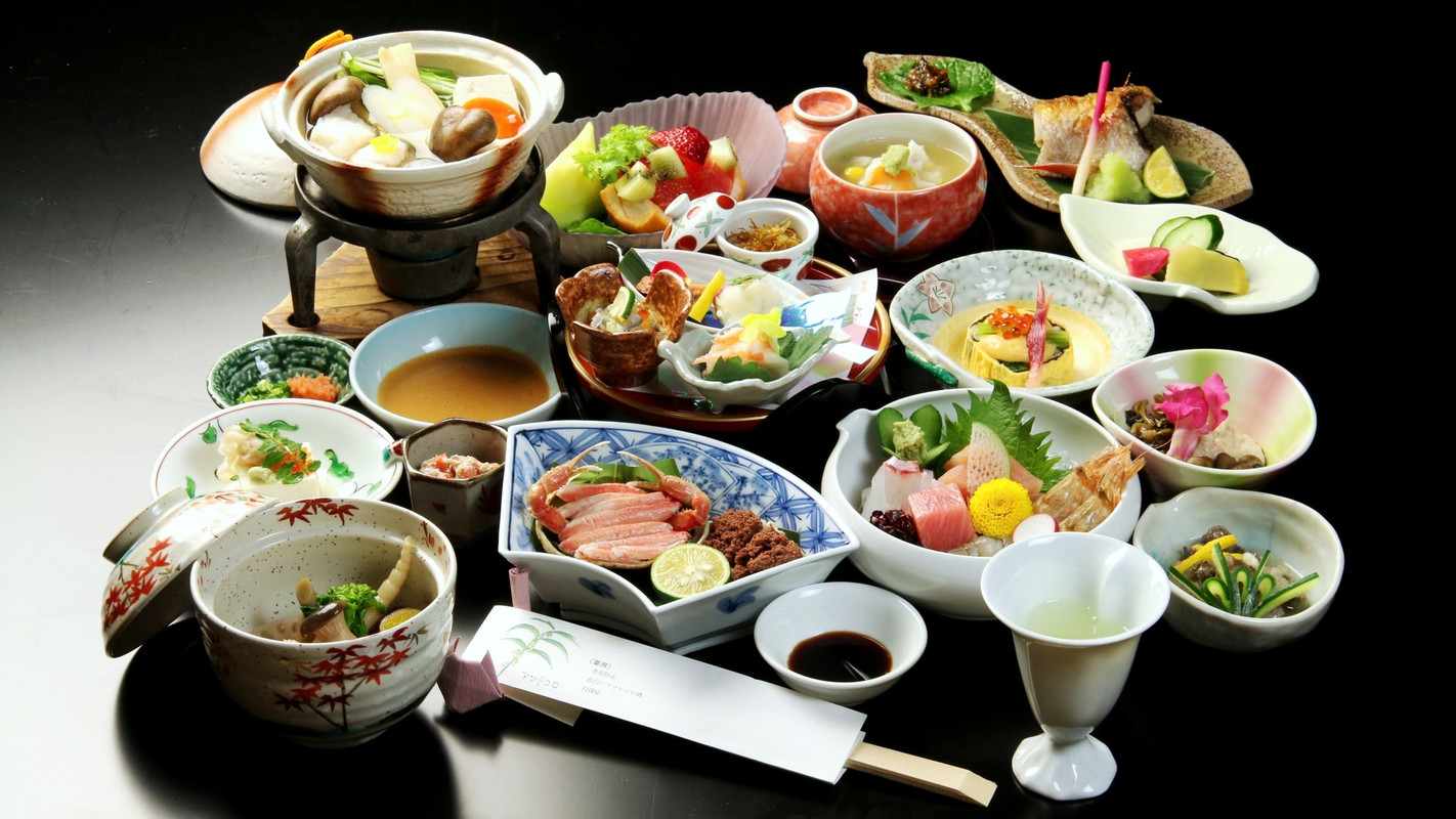 冬料理の一例。ふぐやブリなど北陸の魚が登場