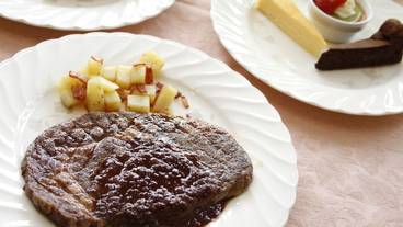 食事・飲み物 / 3