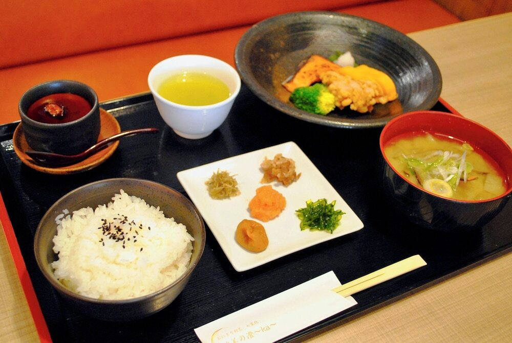 朝食